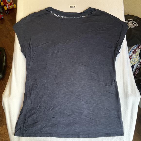 Gloria Vanderbilt Women Shirt S Navy Lace Embroidered V-Neck Pullover - Picture 5 of 8